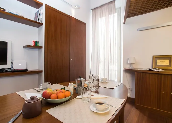 Trevi Fountain - Lovely Loft