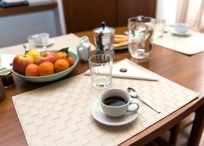 Trevi Fountain - Lovely Loft *